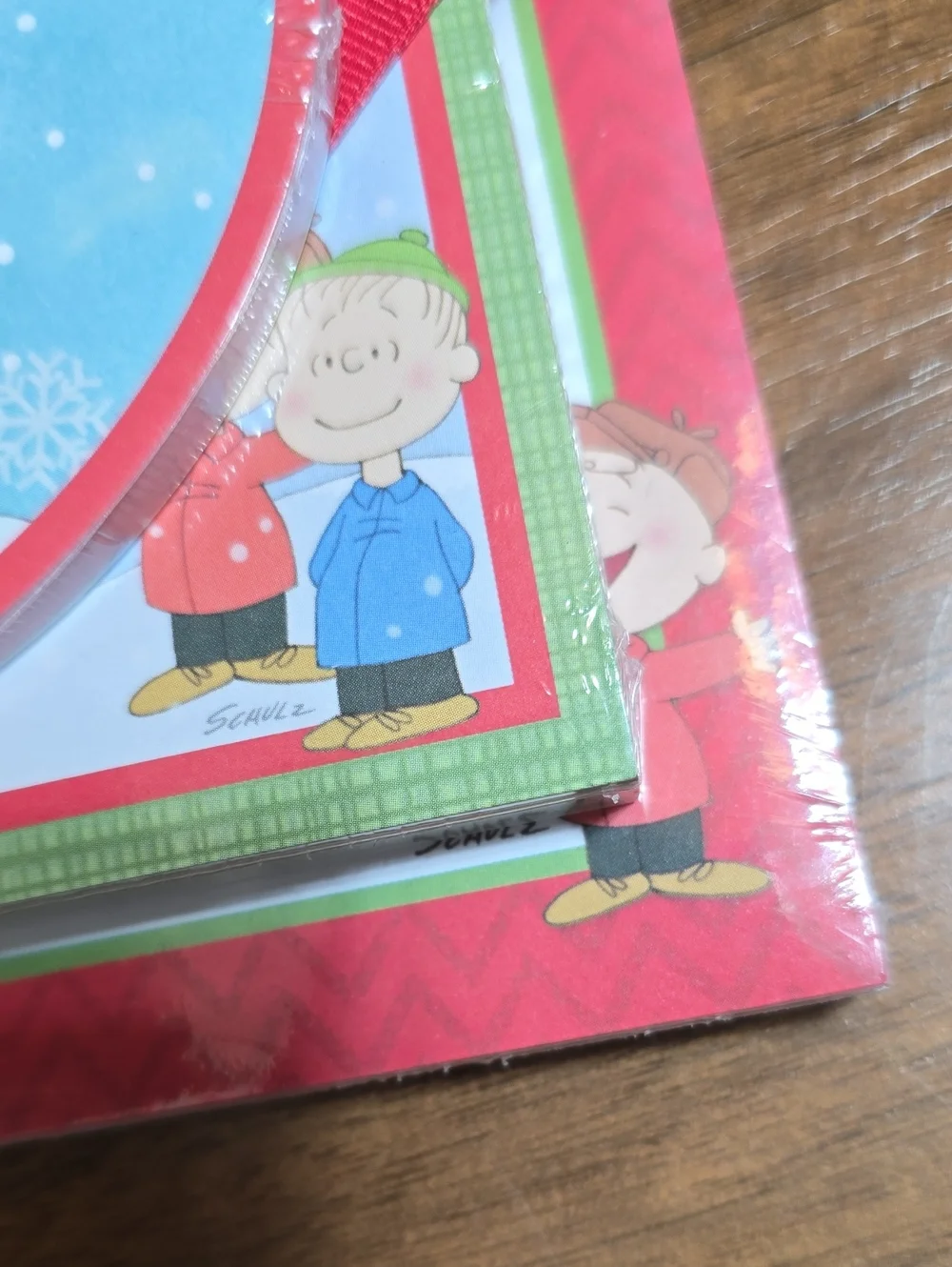 Peanuts Hallmark Holiday Notepad Set with Pen